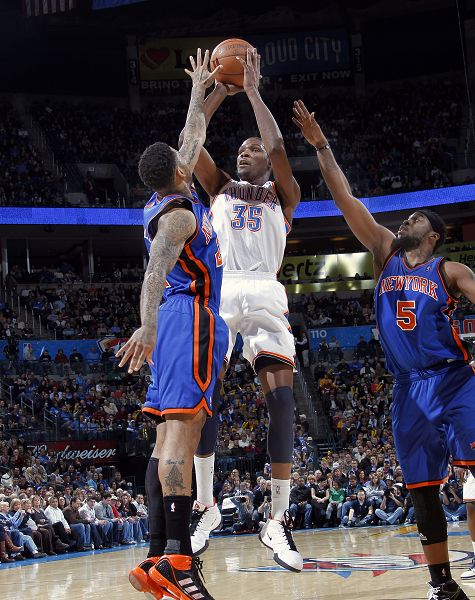 的首个比赛 的首个比赛